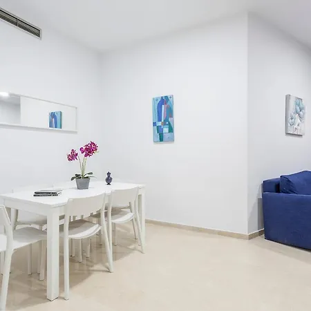 Centro 4 3 Banos Parking