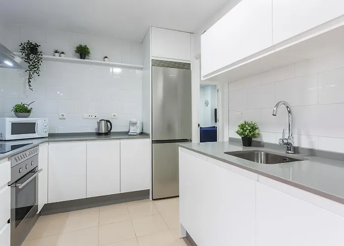 Centro 4 3 Banos Parking